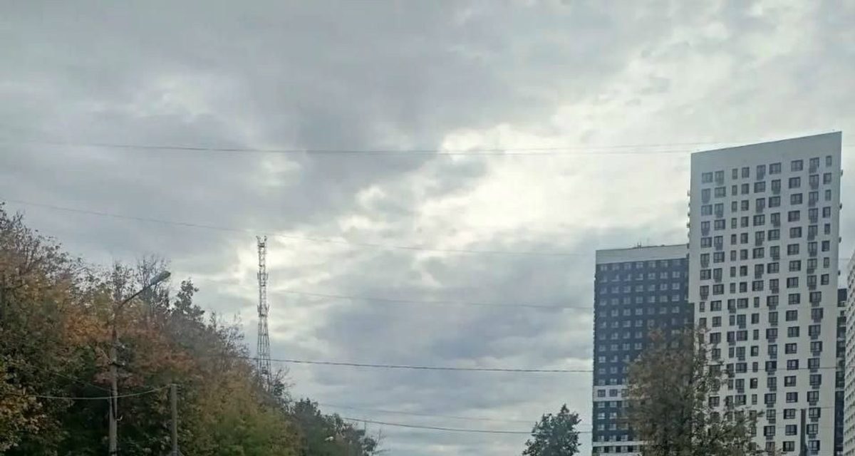 Двое 14-летних подростков на электросамокате попали под автомобиль в Пушкино